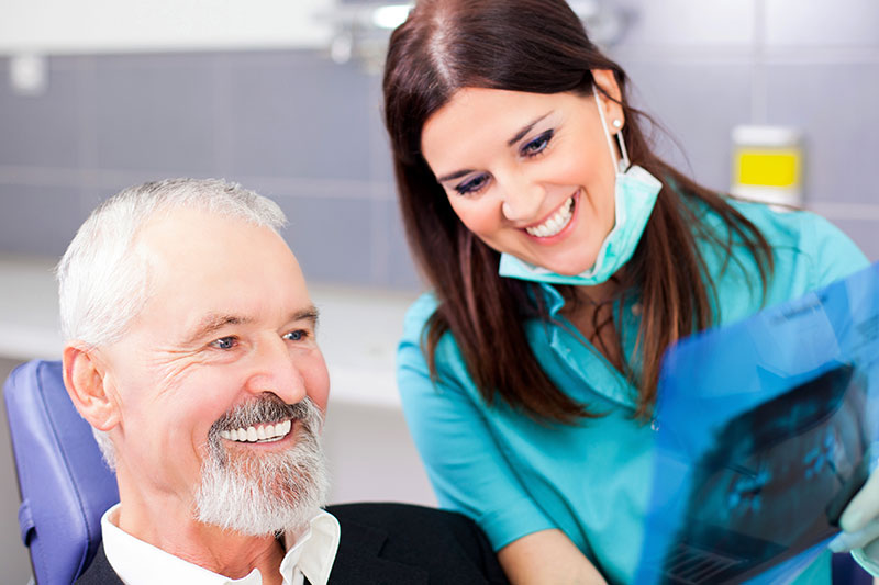 Implant Dentist in Huntington Beach